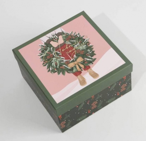 Коробка подарочная «Новогодний», 16 × 16 × 9 см